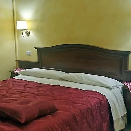 Oda ve Kahvaltı 3 Lati Di Pitagora Roma