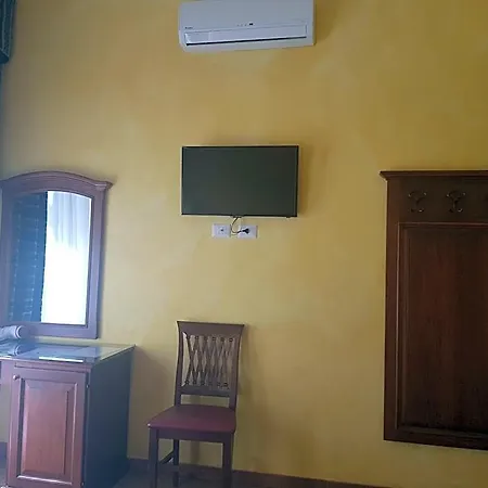 Oda ve Kahvaltı 3 Lati Di Pitagora Roma